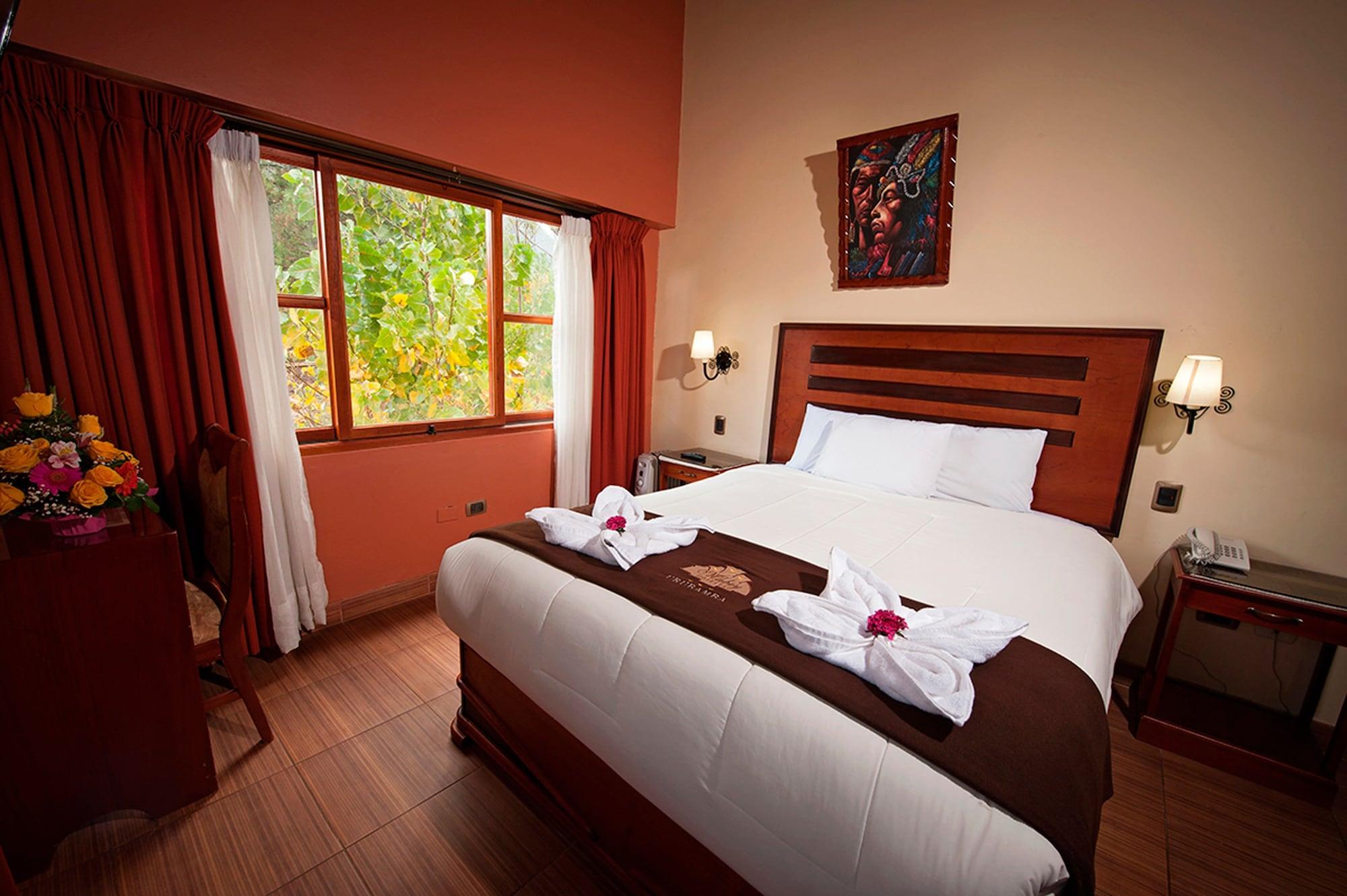 Hotel Mabey Urubamba Exterior photo