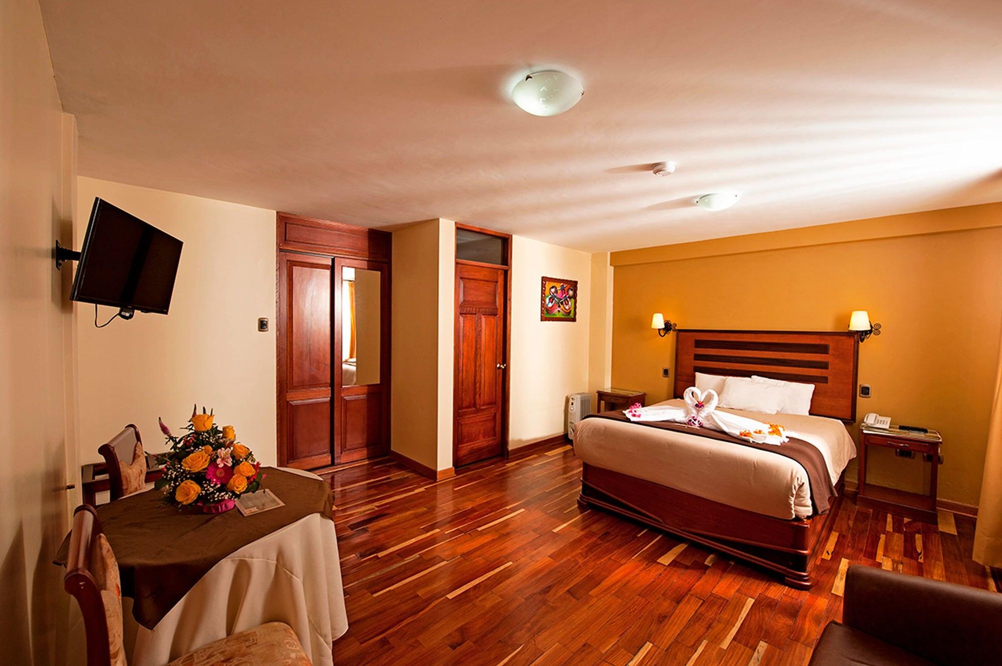 Hotel Mabey Urubamba Exterior photo