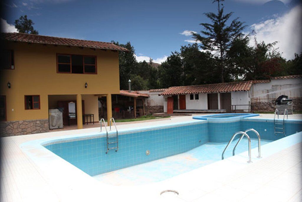 Hotel Mabey Urubamba Exterior photo