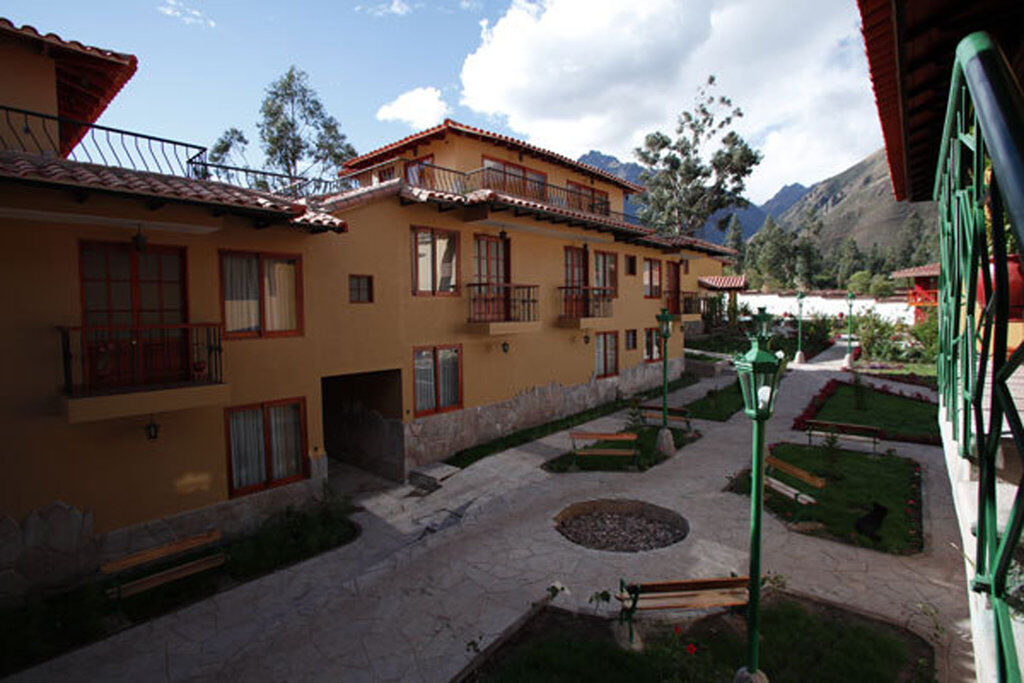 Hotel Mabey Urubamba Exterior photo